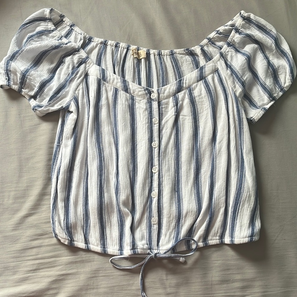 Striped Hollister Tee Size Large